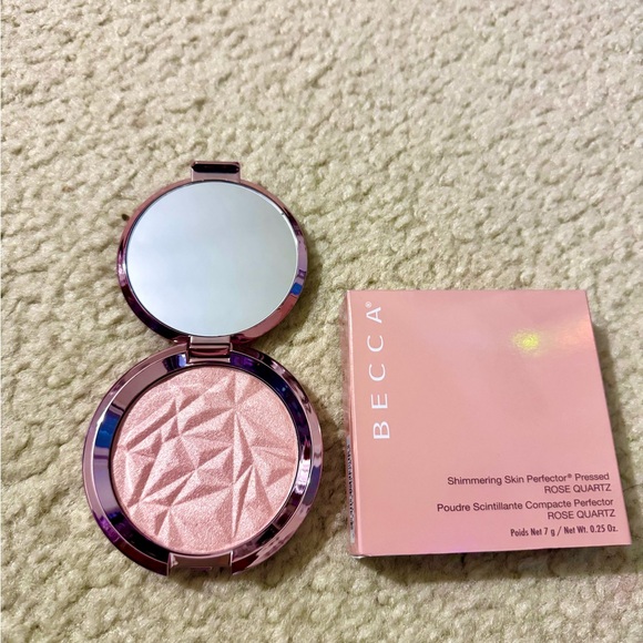 BECCA Radiant Highlighter in Rose Quartz